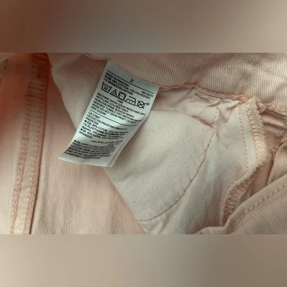🛑 DONATED 🛑 Old Navy Women's Light Pink Shorts Size 2 💕 - Picture 6 of 7